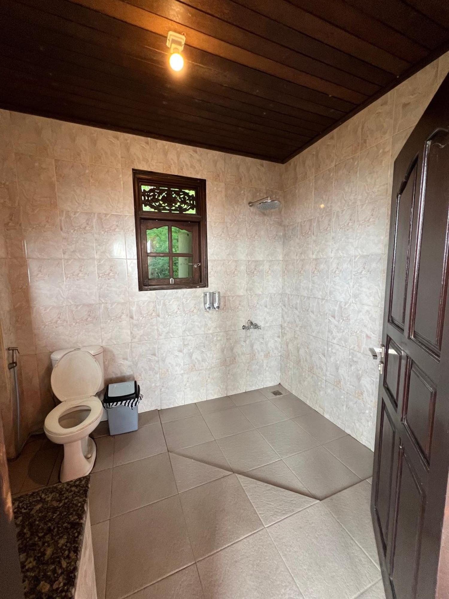 Ari Homestay Uluwatu Eksteriør billede